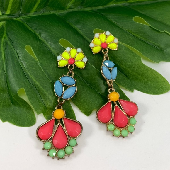 Bundle of 2 pair Summer Bright Earrings - Picture 3 of 8